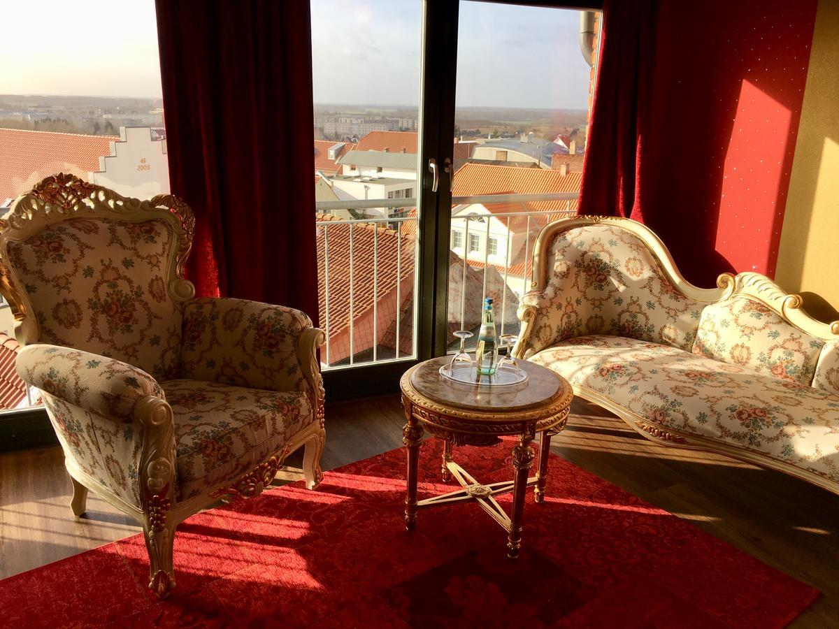 Maerchenhotel ベルゲン・アウフ・リューゲン エクステリア 写真